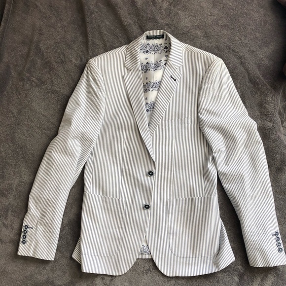 Paisley&Gray blazer - Picture 6 of 6